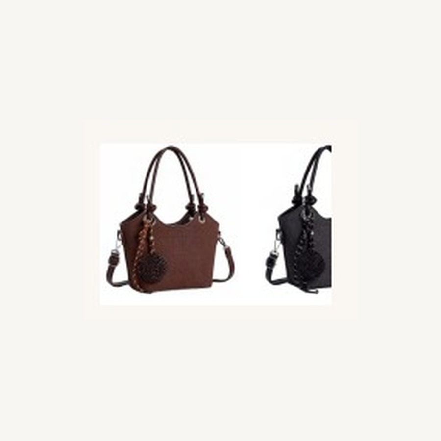 Round Charm Shoulder Bag main preview