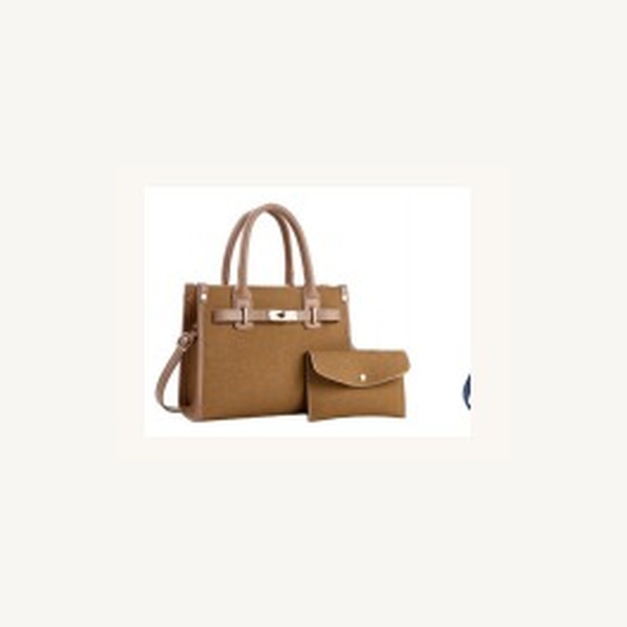 Buckle Tote with Pouch main preview